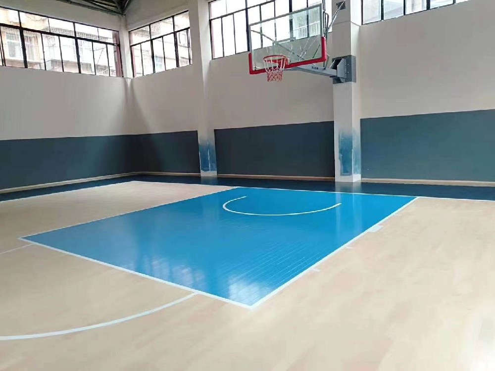 橡胶木体育馆木地板造价是的多少？