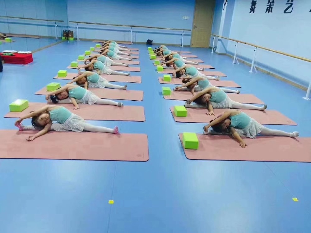 延长塑胶pvc地板使用寿命的方法