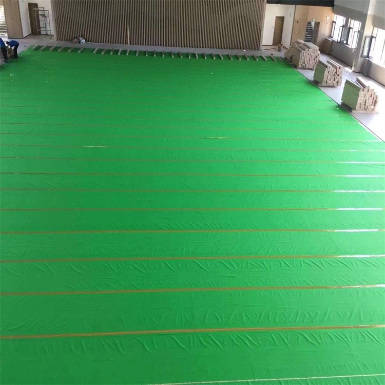 轮滑场馆铺设什么材料的地板好